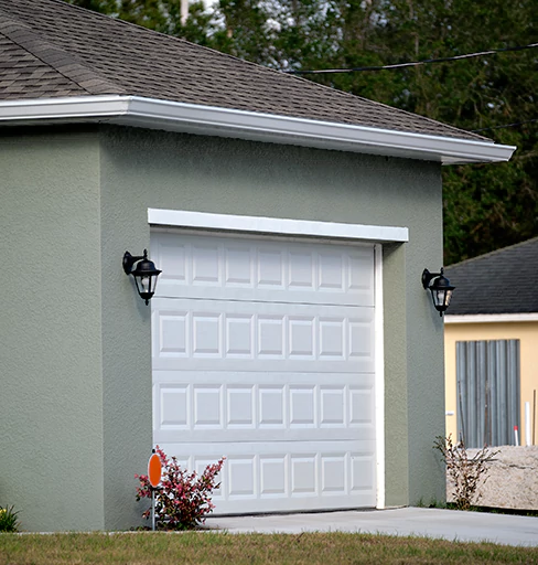 garage-door-installation-and-repair-company-large-East St. Louis, IL